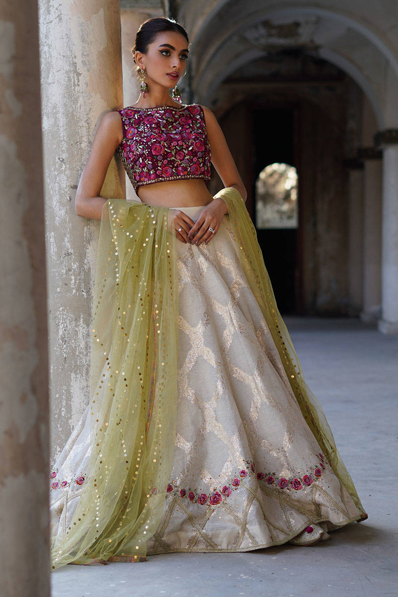 TRELLIS ROSE LEHNGA CHOLI