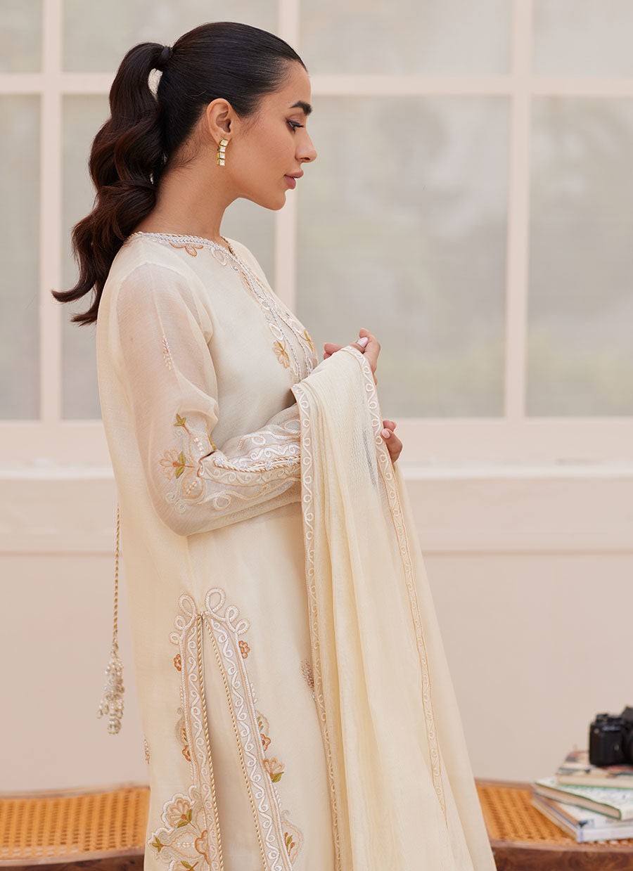 Evra Ivory Shirt and Dupatta