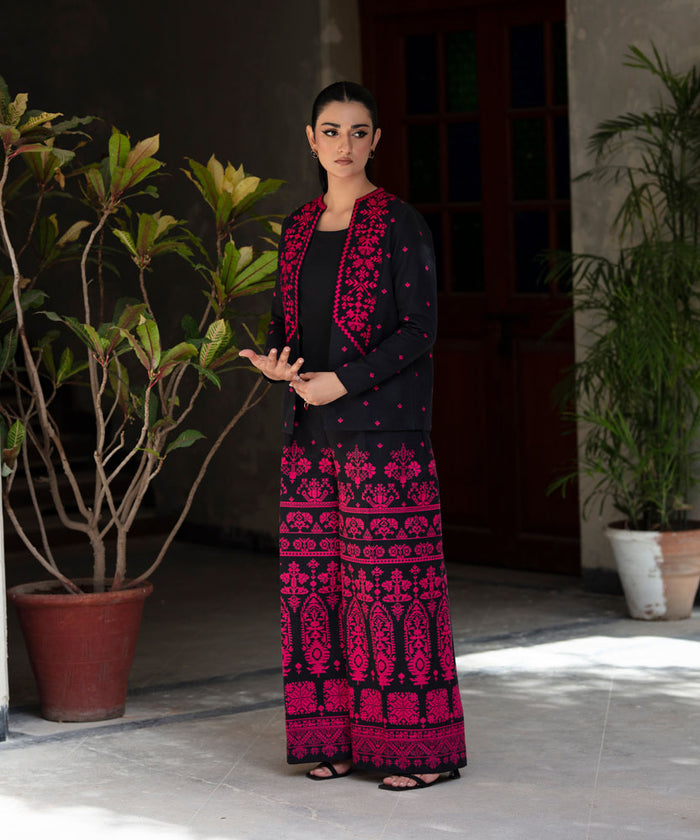 2 PIECE - EMBROIDERED LIGHT KHADDAR SUIT 0U2TEDY23V81