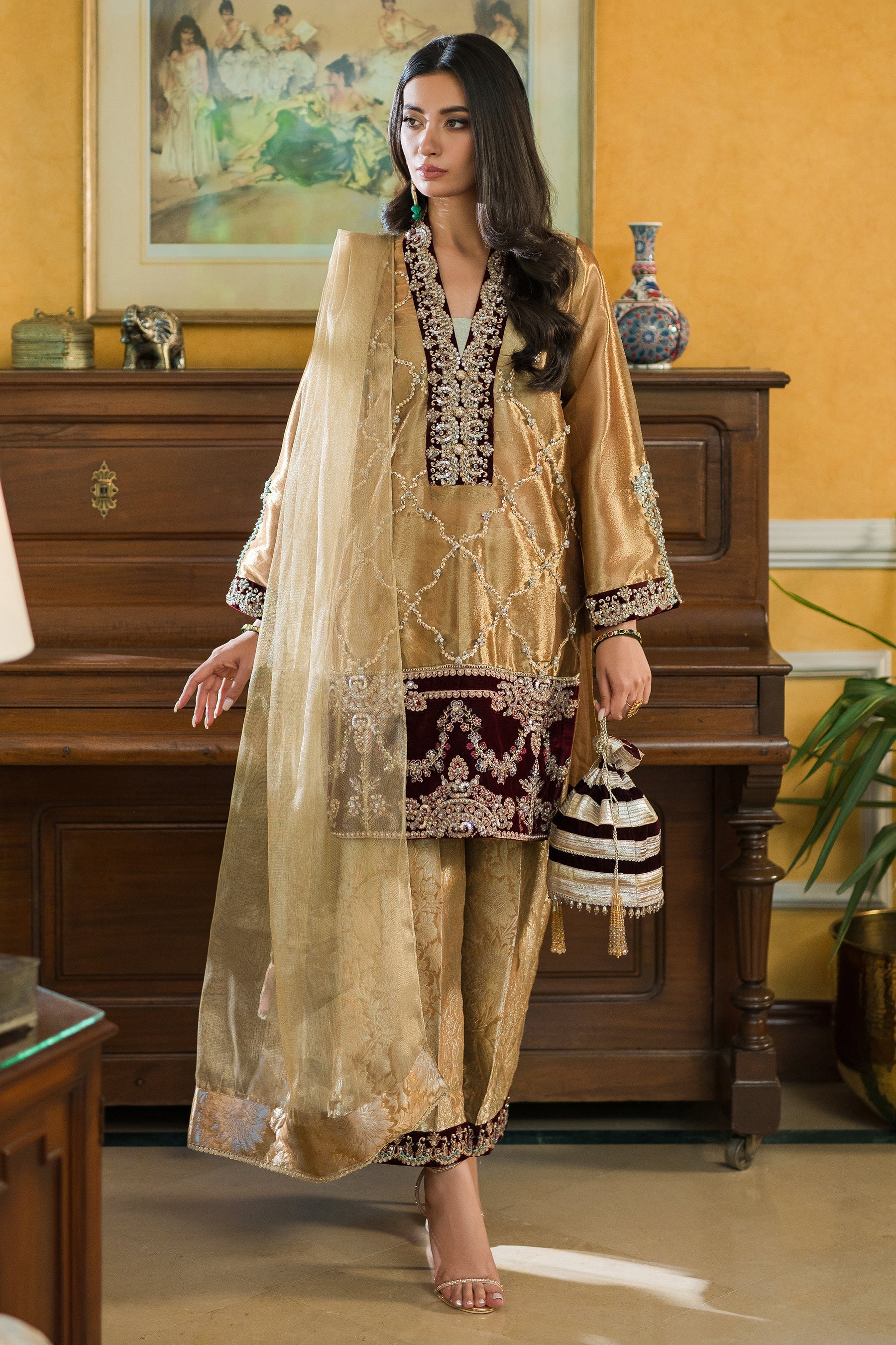 GOLD TISSUE KURTA AND EZAAR SET (D-10)