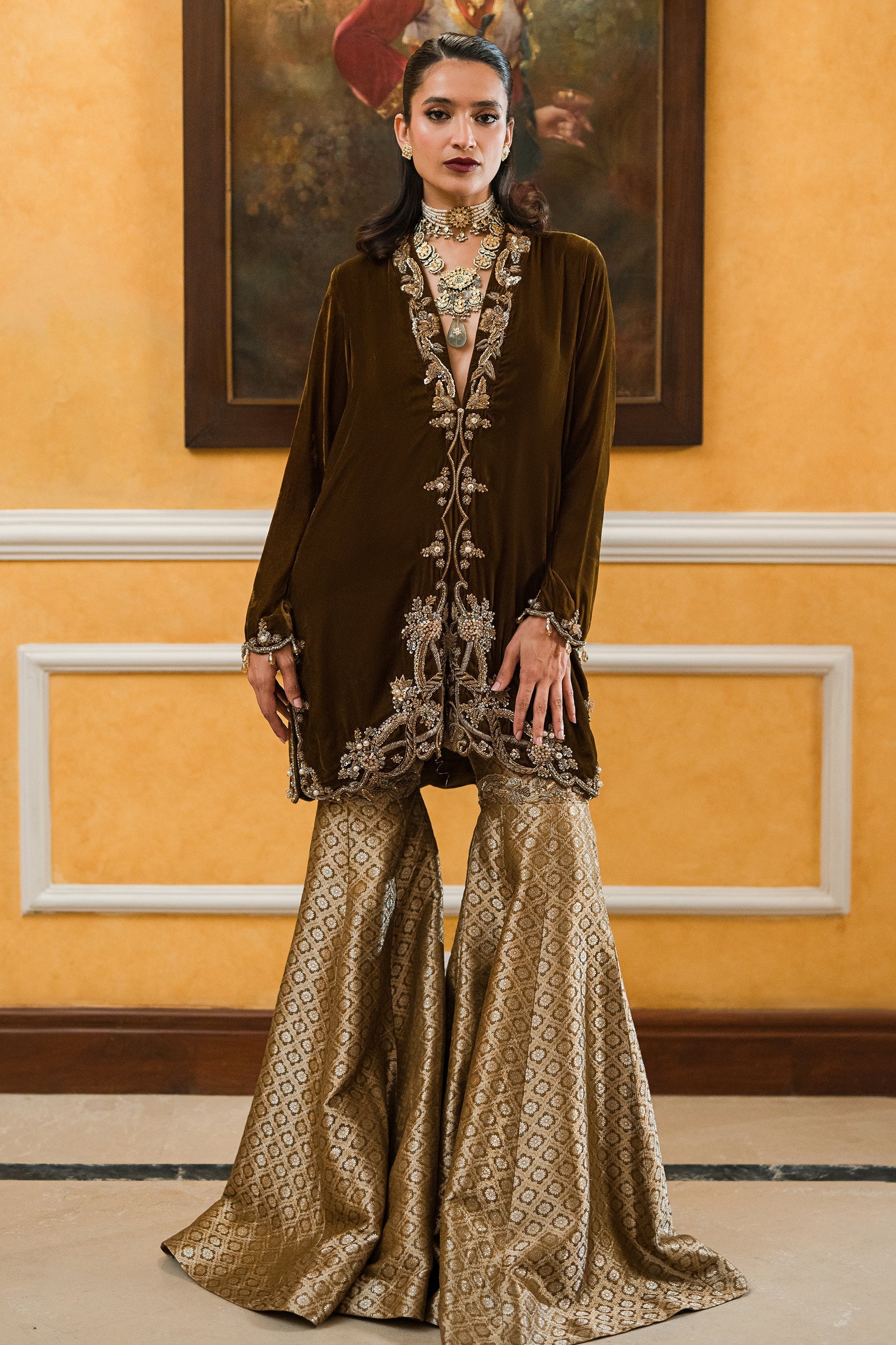 CONTEMPORARY GHARARA SET (D-09-B)