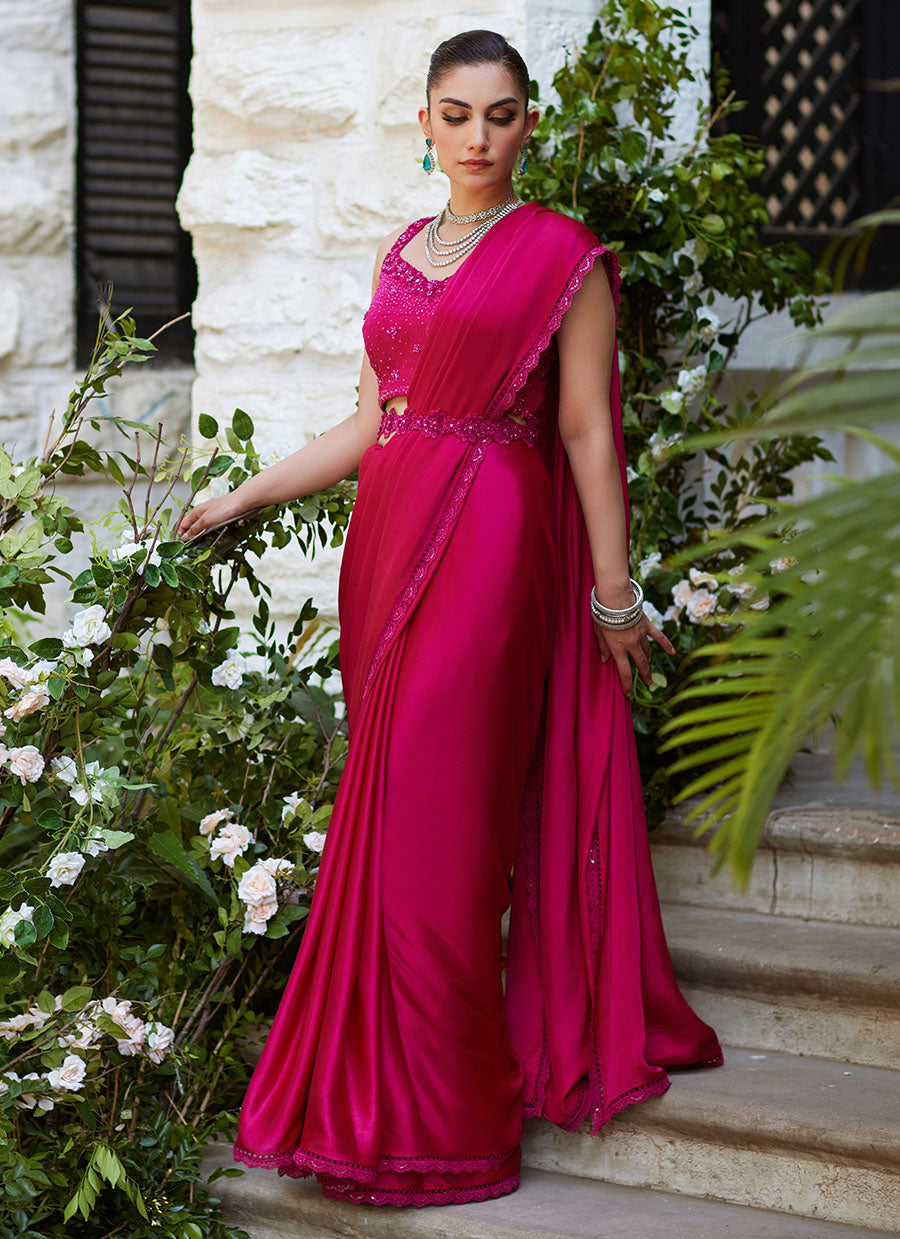 Vezeen Magenta Saree