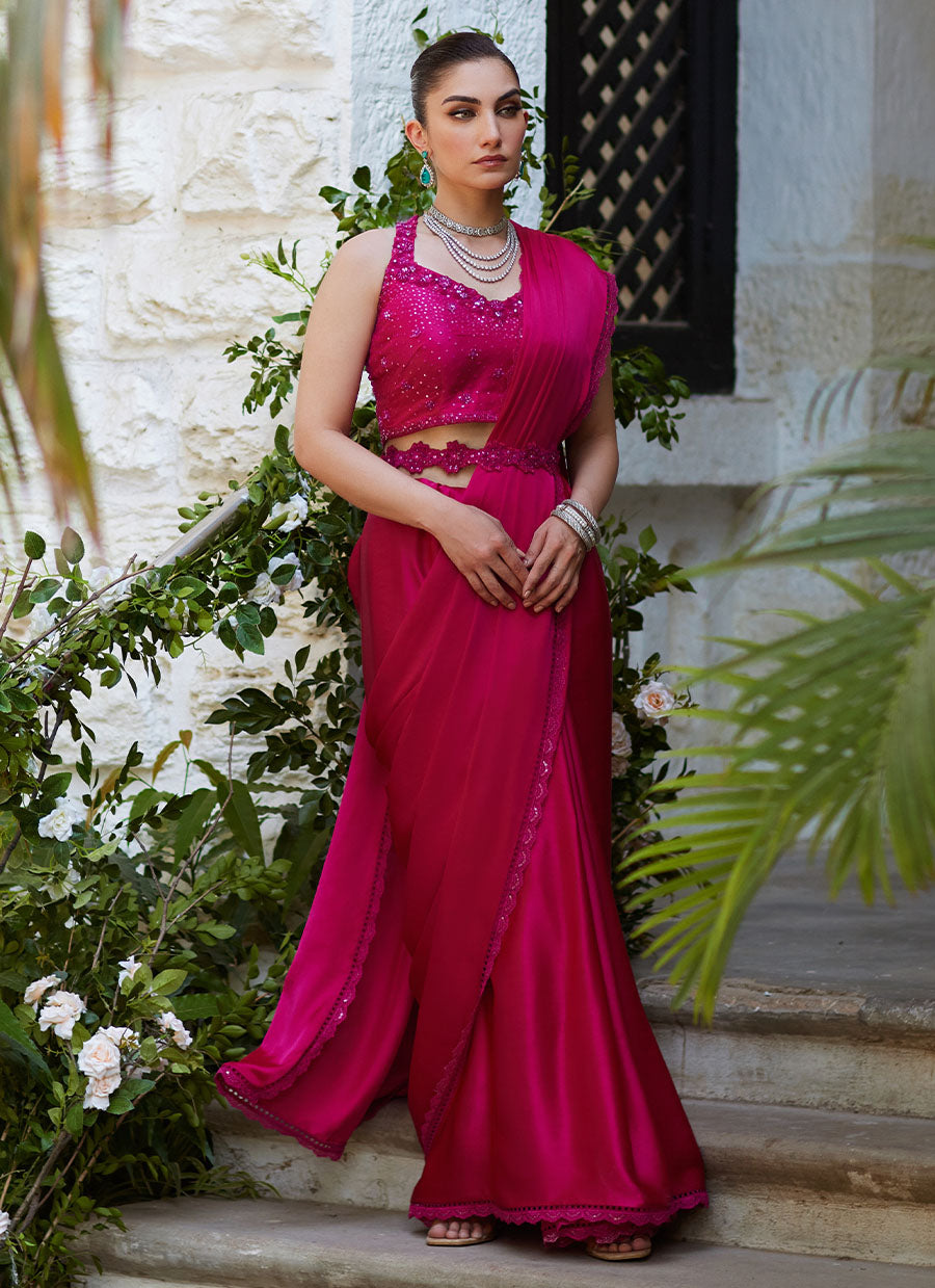 Vezeen Magenta Saree