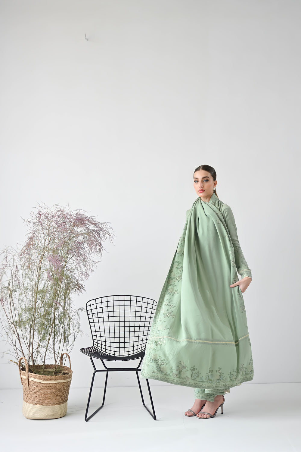 GLACIAL PASTEL GREEN LUXURY EMBROIDERED KARANDI SET (NEL-24627)