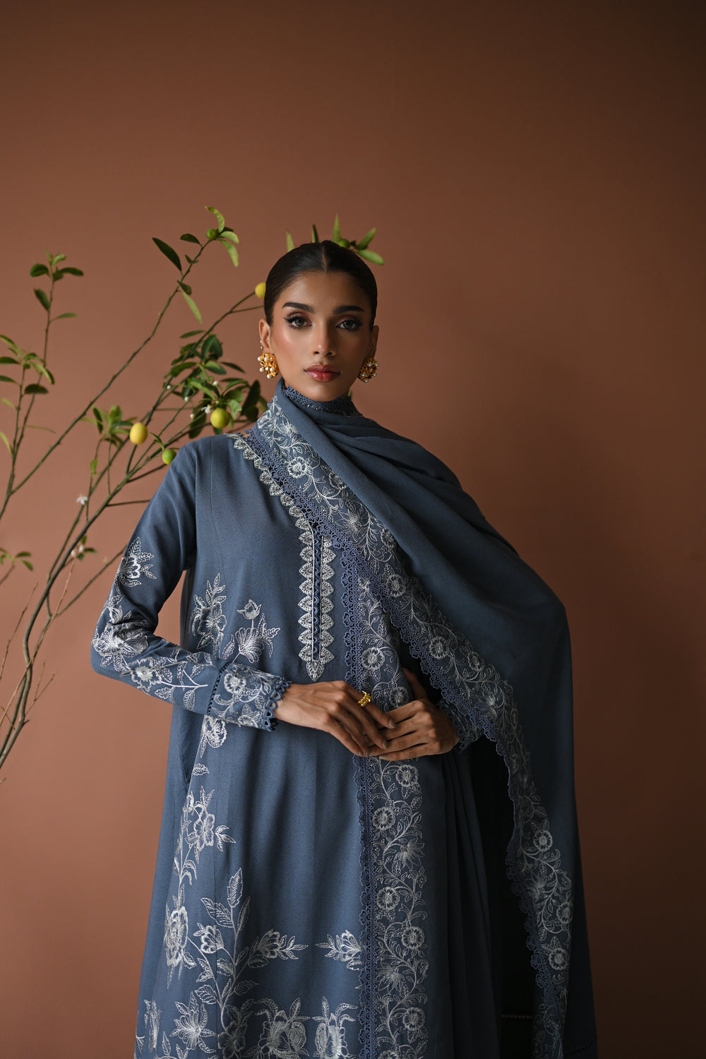 BLUE SLATE GREY LUXURY EMBROIDERED KARANDI SET (NEL-24630)