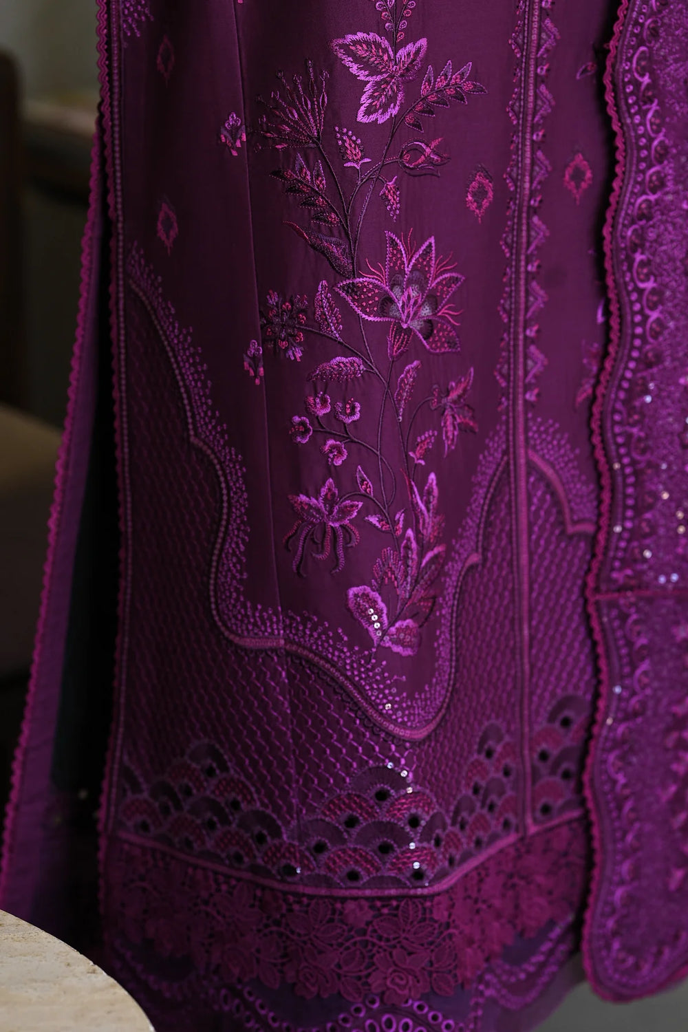 ZAINAB 3: DEEP PLUM LUXURY EMBROIDERED (NEL-25607)