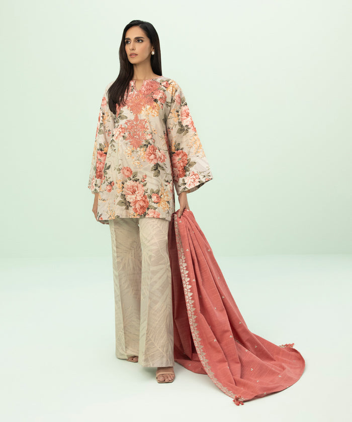 3 PIECE - EMBROIDERED KHADDAR SUIT U3PESG23V826