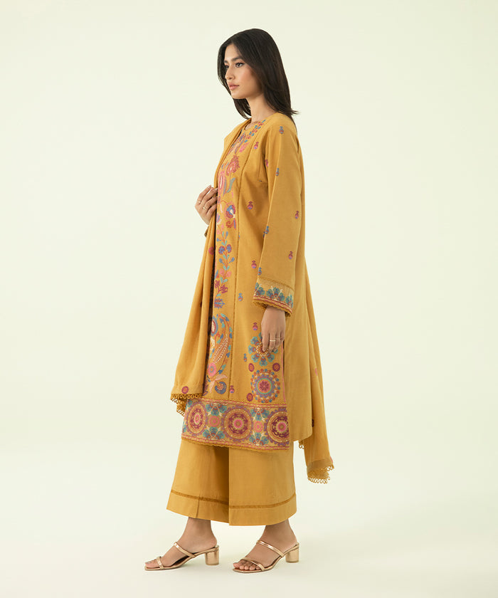 3 PIECE - EMBROIDERED COTTON KARANDI SUIT U3PEST23V811